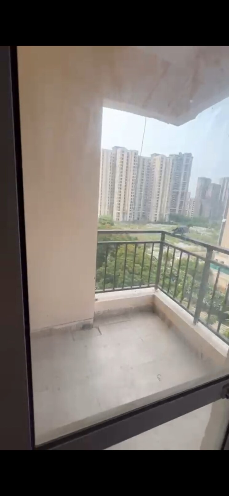 Balcony, jaypee-greens-kosmos 2 Bedroom 850 Sq.Ft. Apartment In Sector 134 Noida 8883729