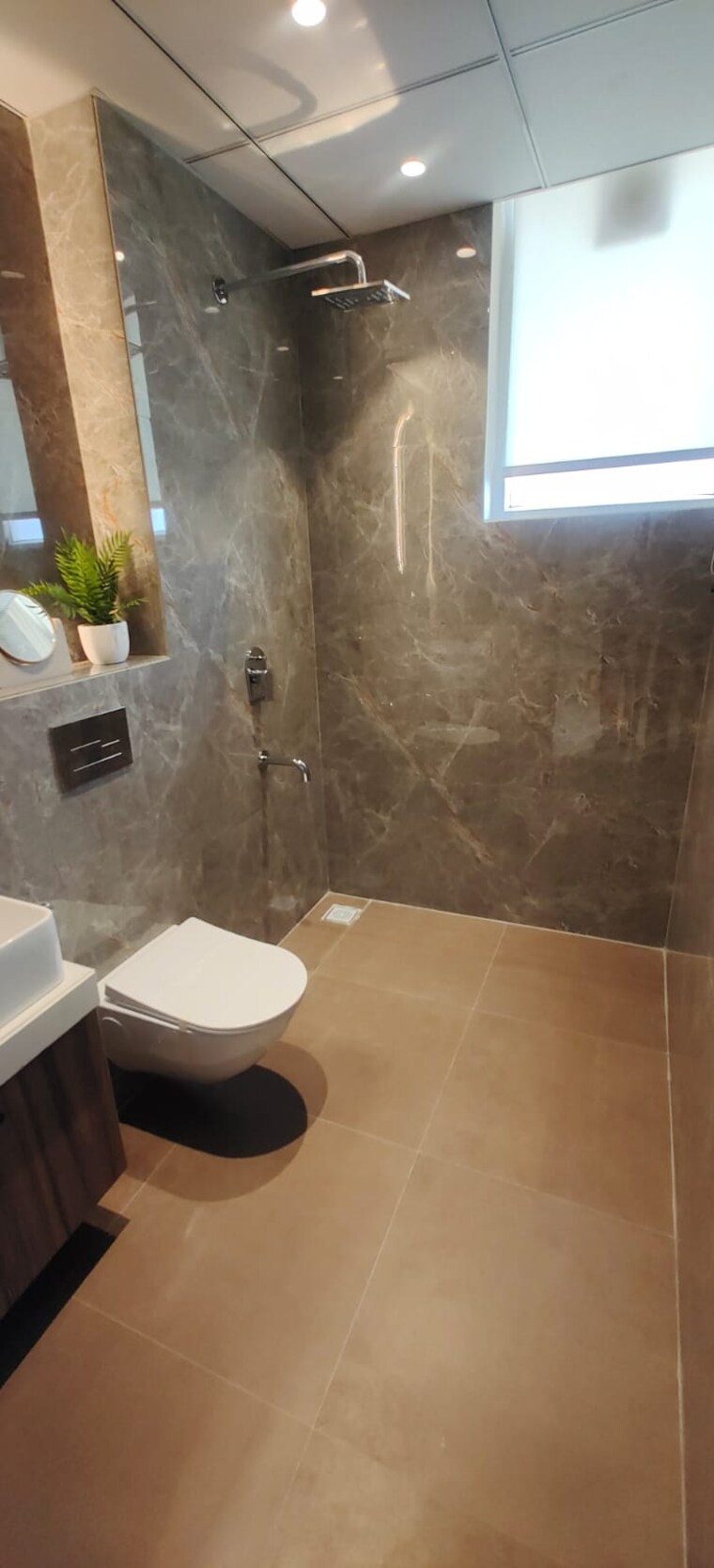 Bathroom, international airport road 3 Bedroom 1700 Sq.Ft. Apartment In International Airport Road Zirakpur 8883833