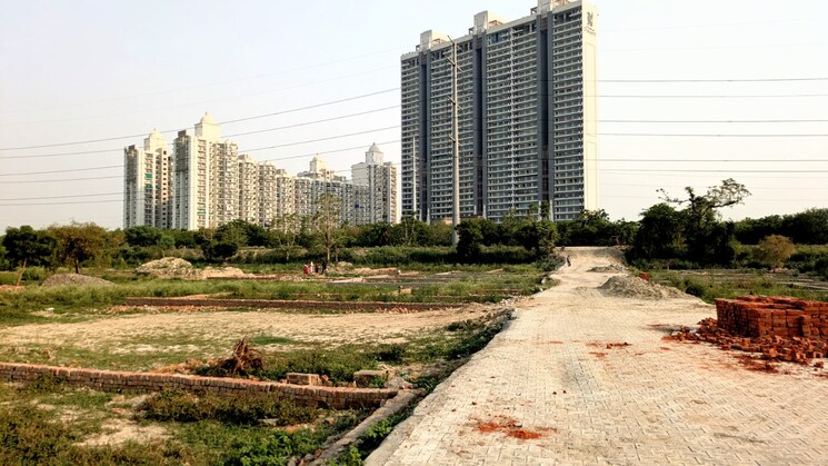 Exterior View, sector 104  200 Sq.Yd. Plot In Sector 104 Noida 8883718