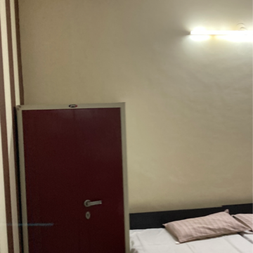 Furnished Amenities in 1 RK Independent House at RWA Apartments Sector 19, Sector 19 – for Rent