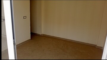Room in 3 BHK Apartment at ROF Aalayas, Sector 102 – for Sale