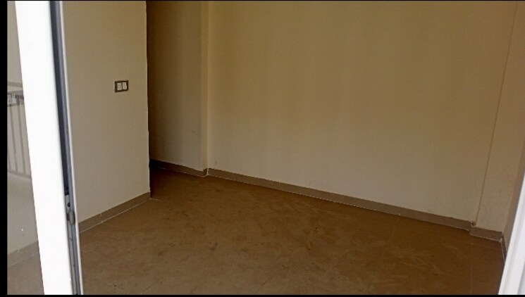 Room, rof-aalayas 3 Bedroom 780 Sq.Ft. Apartment In Sector 102 Gurgaon 8883840