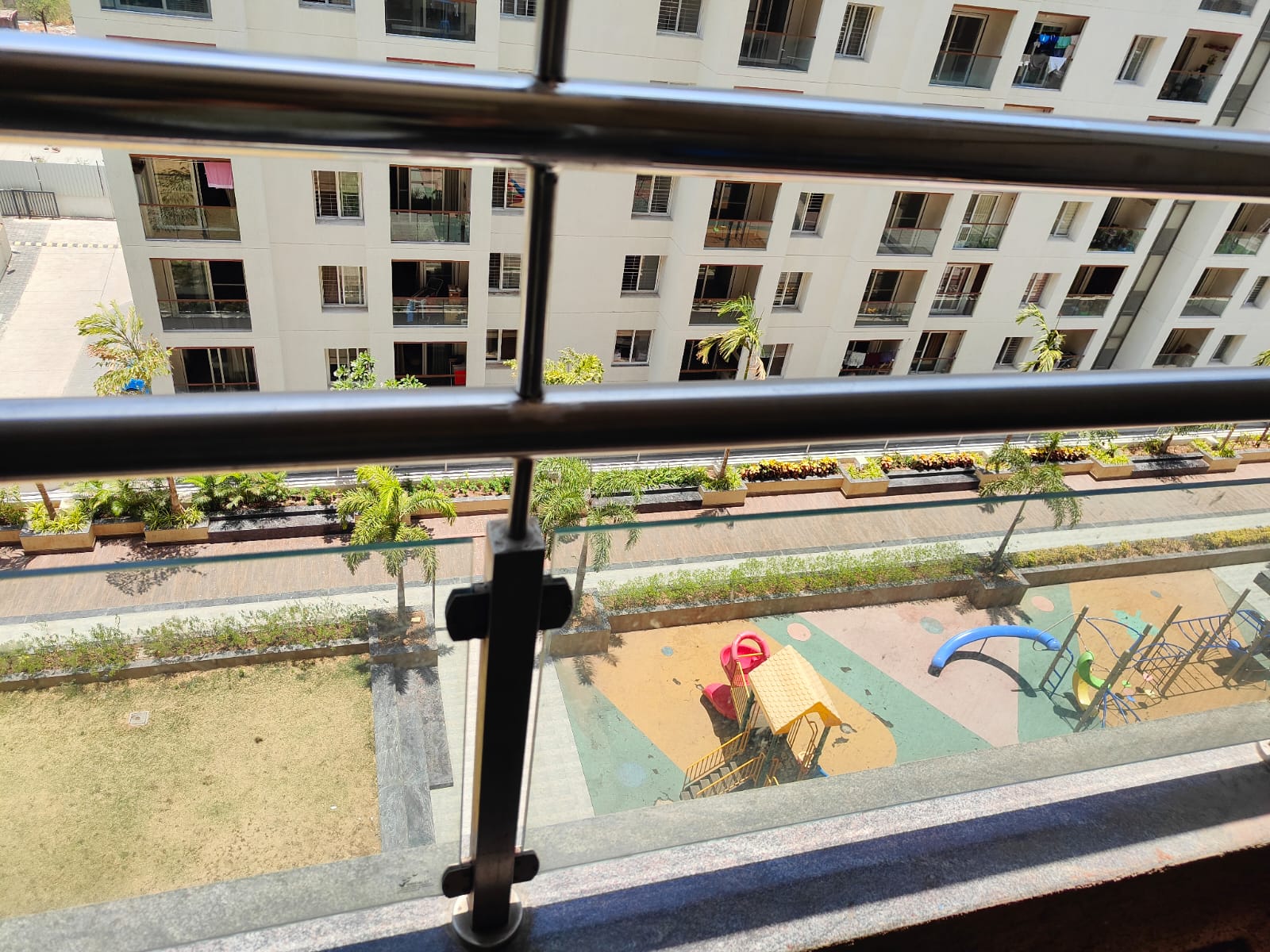 2 BHK + Extra Room Apartment For Sale in GKG The Kings Way