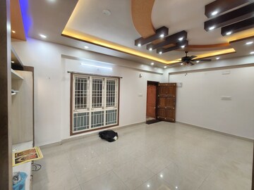 Room in 3 BHK Apartment at Mayflower Apartment, Cox Town – for Rent