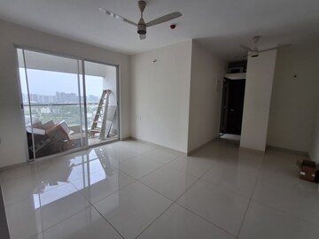 Kitchen in 2.5 BHK Apartment at Yashwin Orrizonte, Kharadi – for Rent