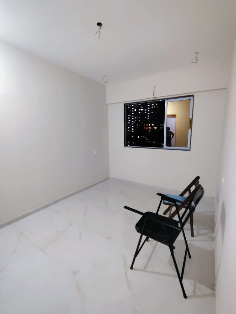 1 BHK + Pooja Room 225 Sq.Ft. Apartment in Century Mill Mhada Building