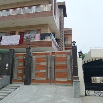 2 BHK Independent House – Exterior View View at RWA Apartments Sector 70, Sector 70 - for Rent