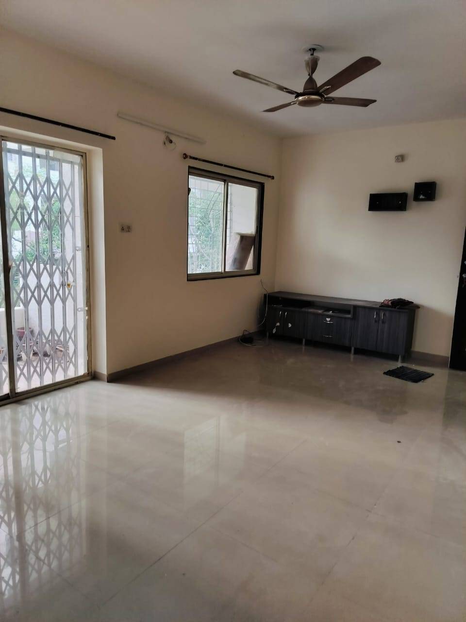 2 BHK + Extra Room Apartment For Sale in Raviraj Solace Park
