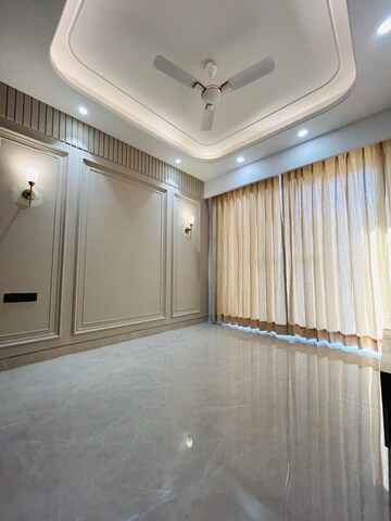 Building Lobby in 3 BHK Builder Floor at Anant Raj The Estate Floors, Sector 63a – for Sale