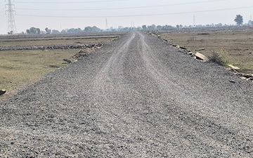 Plot For Sale in Bagaha