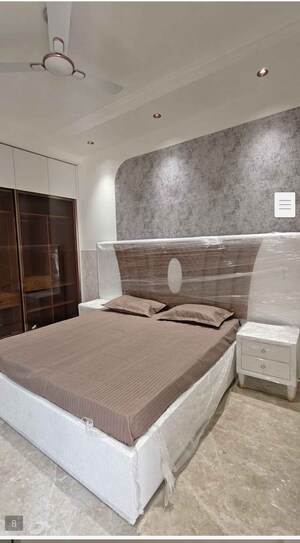 Bathroom in 3 BHK Builder Floor at Sector 7 – for Sale