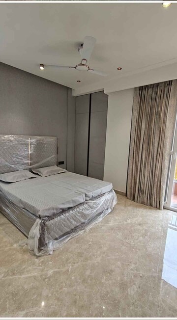 Bedroom in 3 BHK Builder Floor at Sector 7 – for Sale