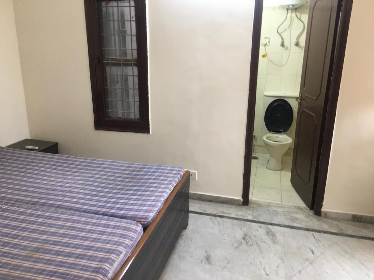 1 BHK Builder Floor For Rent in Huda Staff Colony
