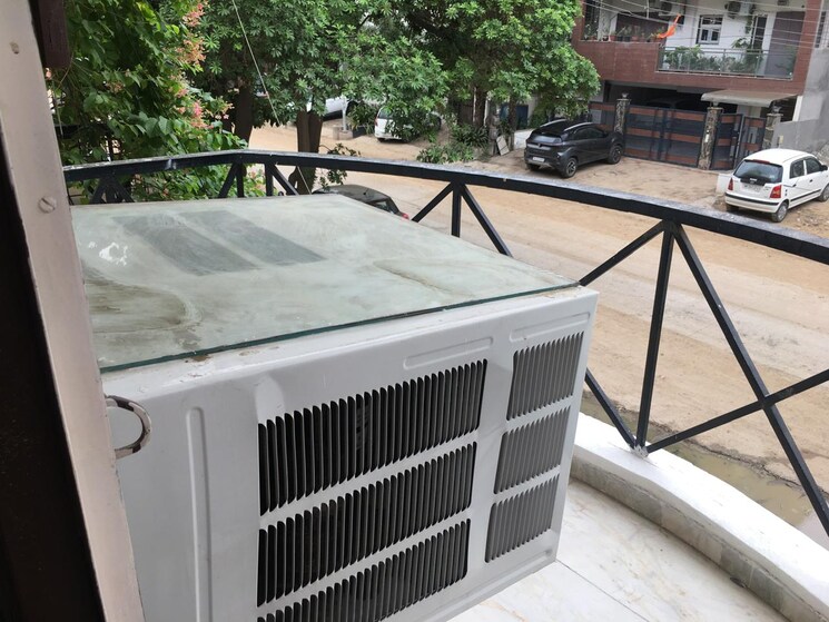 Balcony, huda-staff-colony 1 Bedroom 600 Sq.Ft. Builder Floor In Sector 46 Gurgaon 8884359