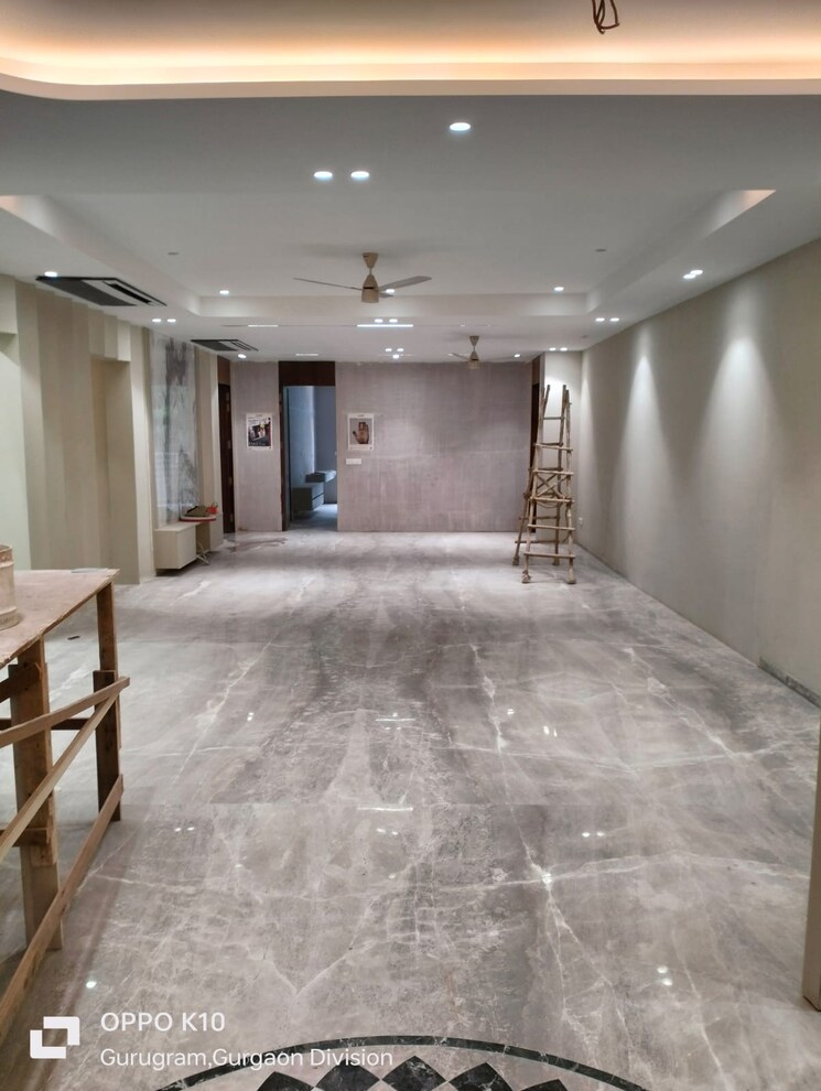 Room, ansal-sushant-residency 5 Bedroom 850 Sq.Ft. Builder Floor In Sushant Lok Iii Gurgaon 8884522