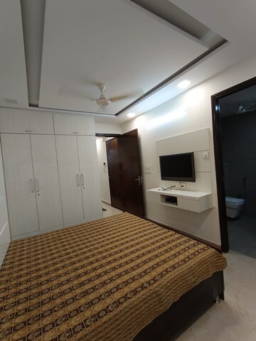 Bedroom in 2.5 BHK Apartment at Jahaz Apartments, Paschim Vihar – for Rent