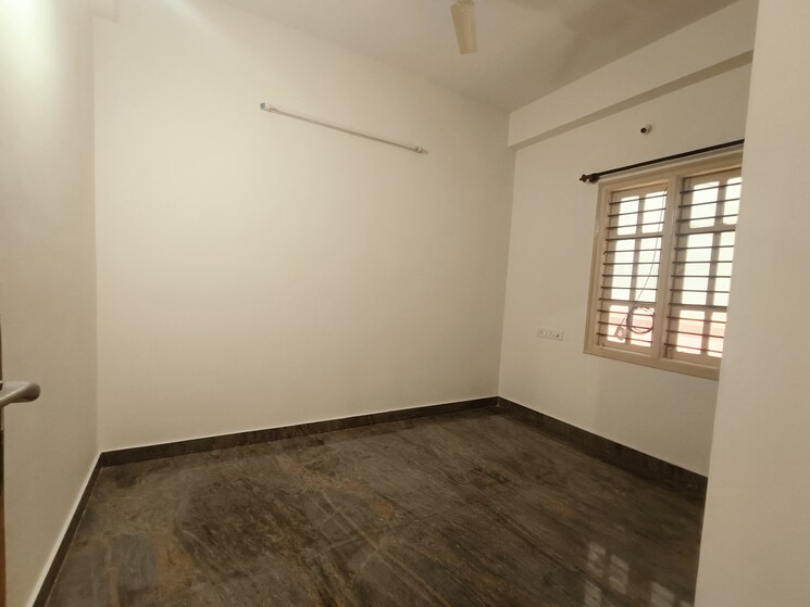 Room, hsr layout 1 Bedroom 600 Sq.Ft. Independent House In Hsr Layout Bangalore 8884477