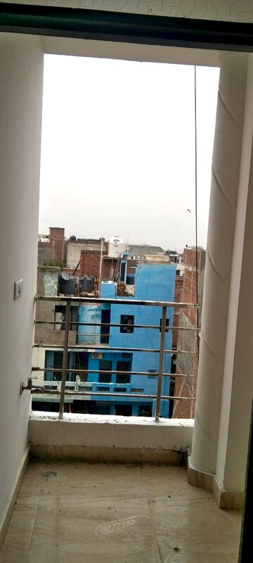 Balcony in 1 BHK Builder Floor at Mehrauli – for Sale