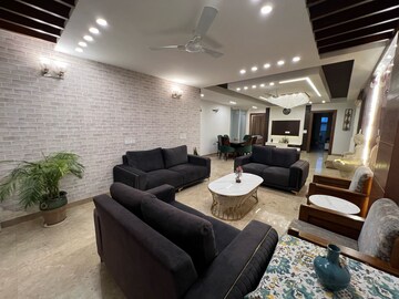 Living Room in 4 BHK Builder Floor at Eros Rosewood City, Sector 49 – for Sale