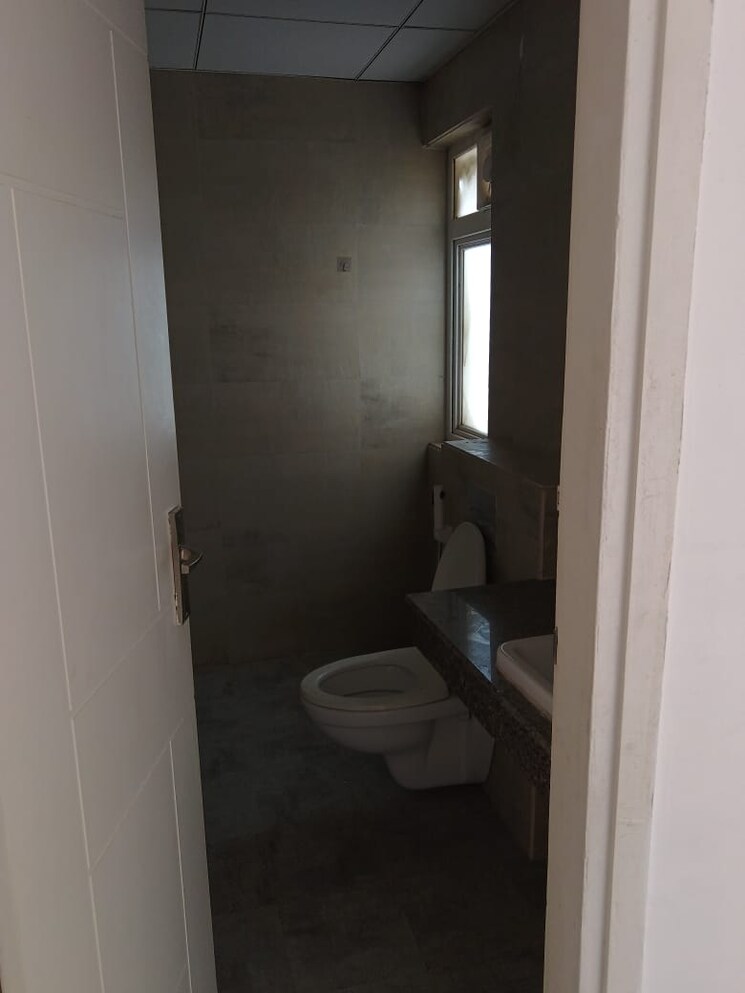 Bathroom, mapsko-mount-ville 3 Bedroom 1490 Sq.Ft. Apartment In Sector 79 Gurgaon 8884617