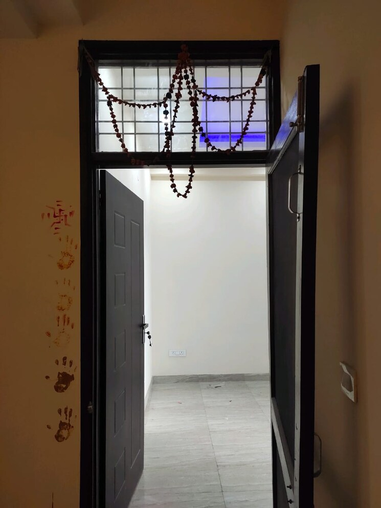 undefined, patel nagar 2 Bedroom 640 Sq.Ft. Builder Floor In Patel Nagar Gurgaon 8868908