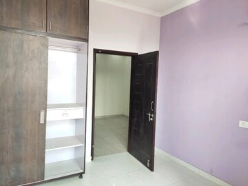 Furnished Amenities in 2 BHK Builder Floor at Patel Nagar – for Sale
