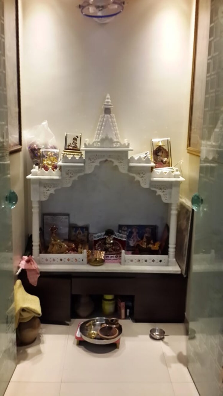 Living Room, shyamal 3 Bedroom 1800 Sq.Ft. Apartment In Shyamal Ahmedabad 8884878