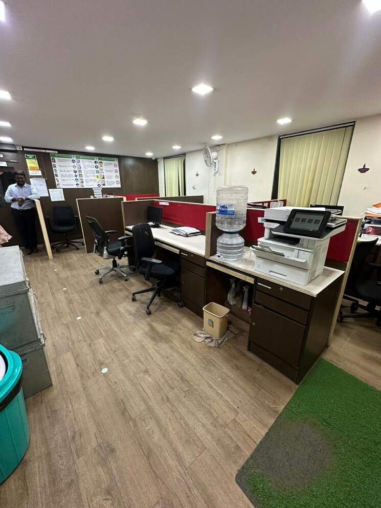 Team Area, turbhe-plaza Commercial Office Space 4000 Sq.Ft. In Turbhe Navi Mumbai 8884814