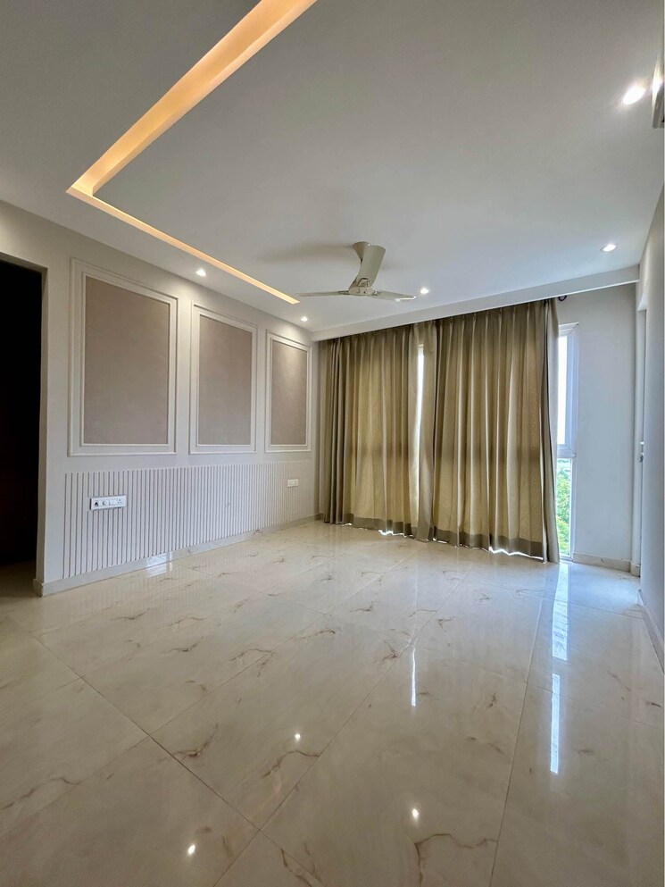 Room, sector 9 3 Bedroom 263 Sq.Yd. Builder Floor In Sector 9 Gurgaon 8884853