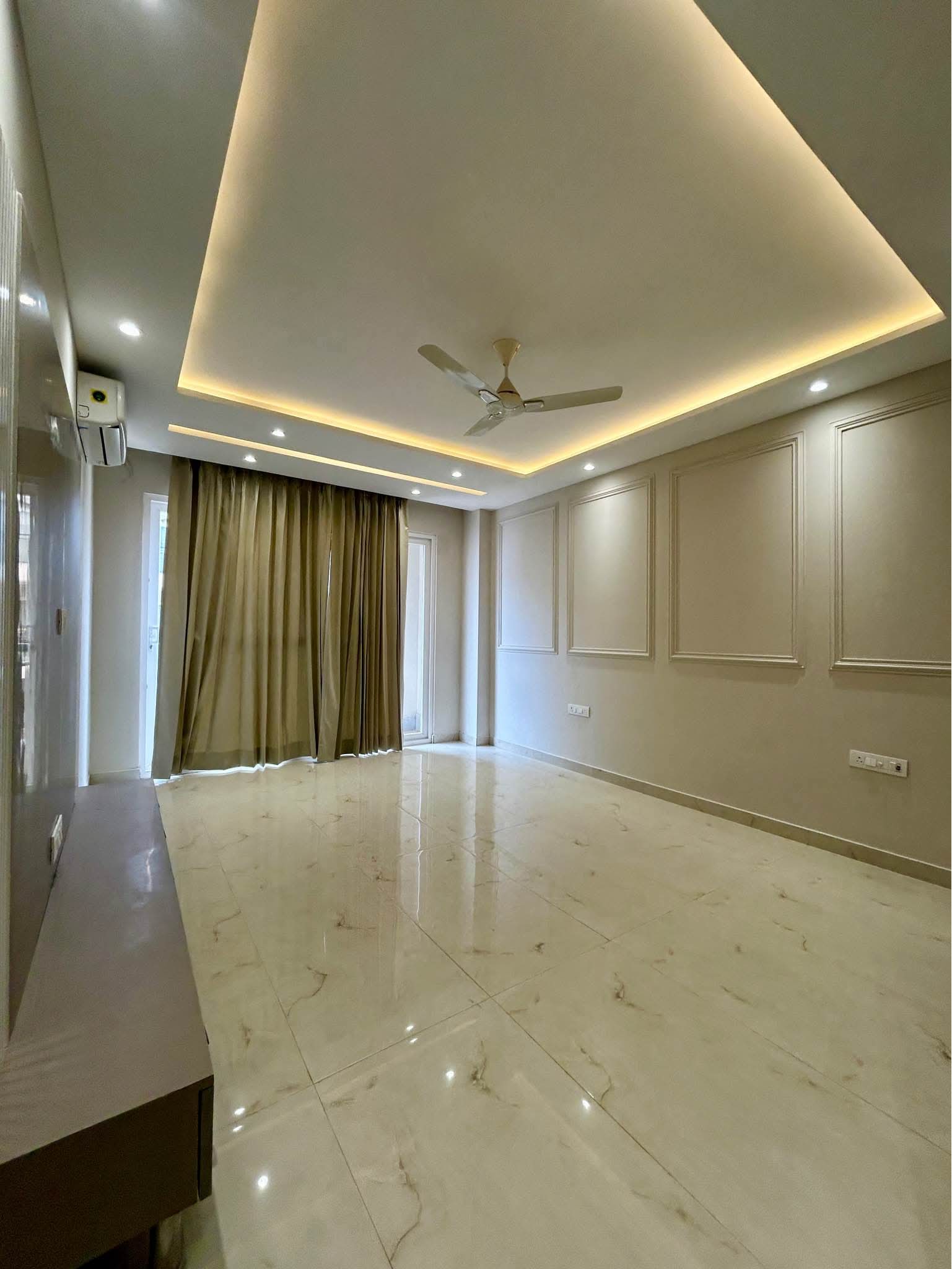 3 BHK + Pooja Room Builder Floor For Rent in Sector 9