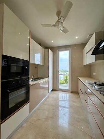Kitchen in 3 BHK Builder Floor at Sector 9 – for Rent