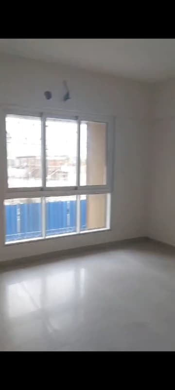 Room in 2 BHK Apartment at Dosti West County, Balkum Pada – for Rent