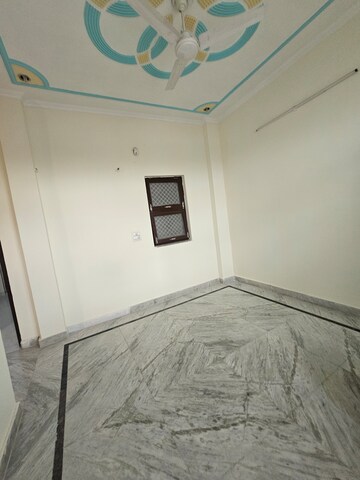 Balcony in 1 BHK Builder Floor at Sector 9 – for Rent
