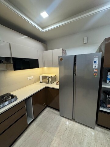 Kitchen in 4 BHK Builder Floor at Suncity Township Gurgaon, Sector 54 – for Rent