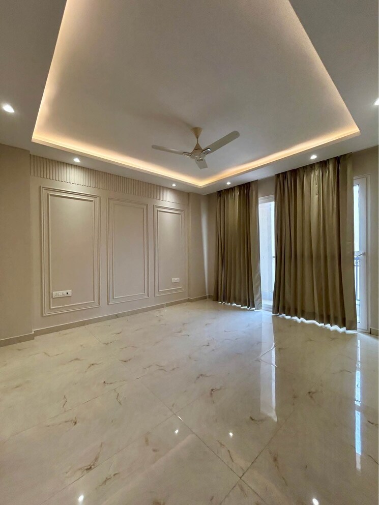 Room, sector 4 3 Bedroom 250 Sq.Yd. Builder Floor In Sector 4 Gurgaon 8884905