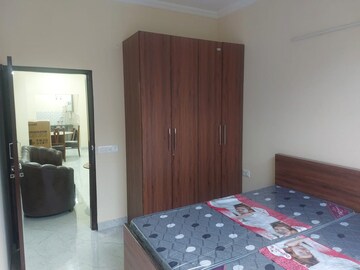 Bedroom in 2 BHK Builder Floor at Sector 27 – for Rent