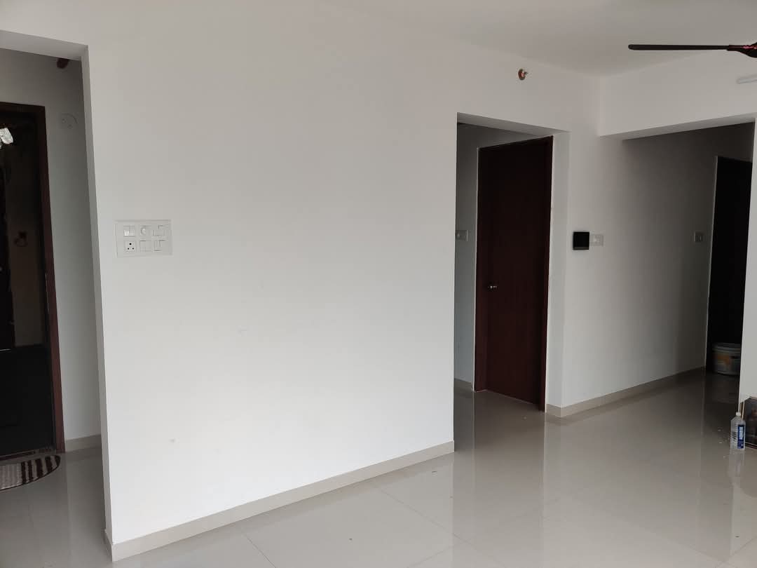 2 BHK + Servant Room Apartment For Rent in Gagan Ela