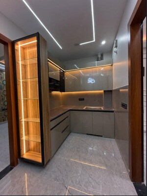 Kitchen in 3 BHK Builder Floor at Sector 31 – for Sale