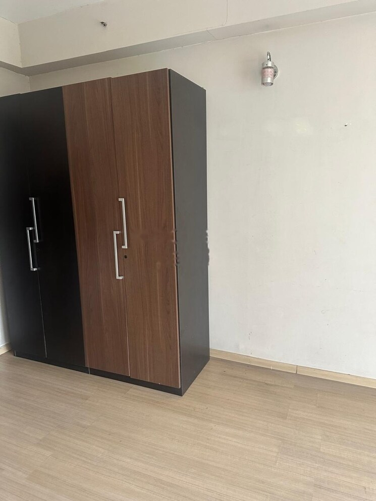 Room, dlf-new-town-heights-i 3 Bedroom 1976 Sq.Ft. Apartment In Sector 90 Gurgaon 8884942