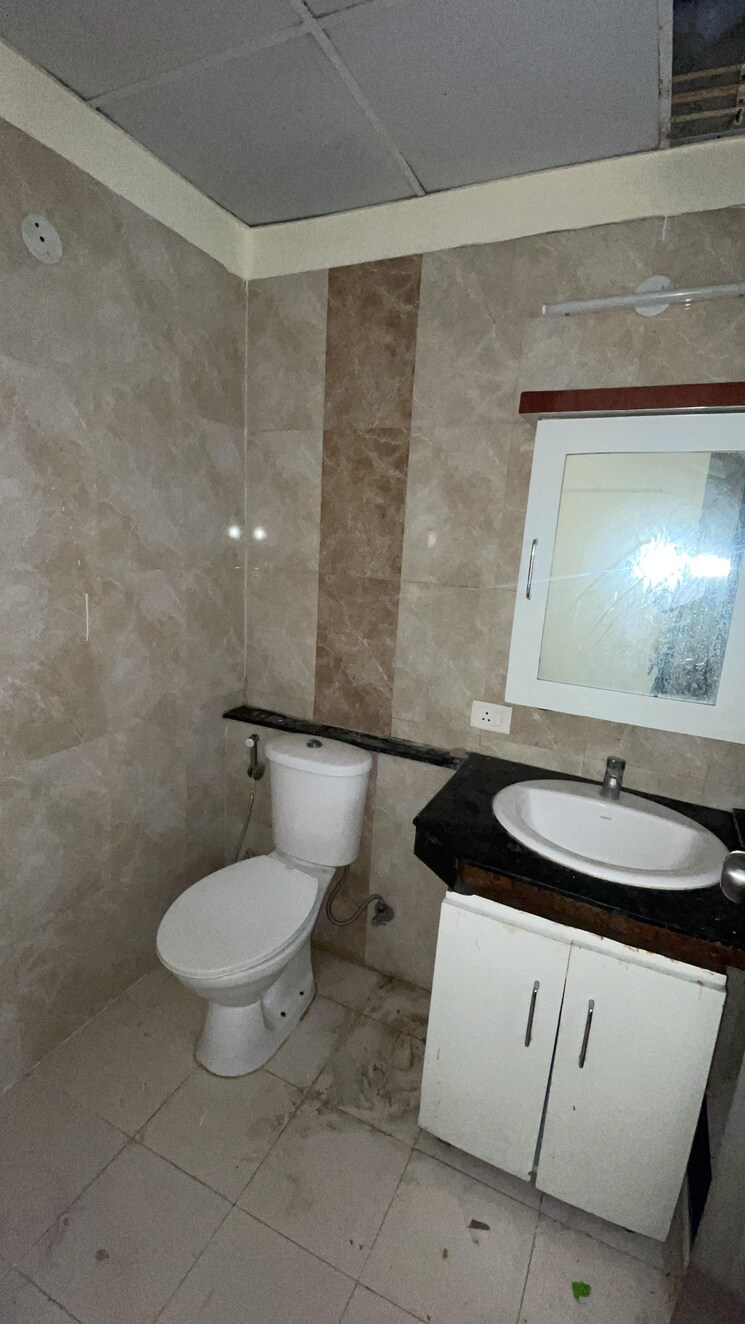 Bathroom, landcraft-golflink-villas 2 Bedroom 1135 Sq.Ft. Apartment In Pandav Nagar Ghaziabad 8884912