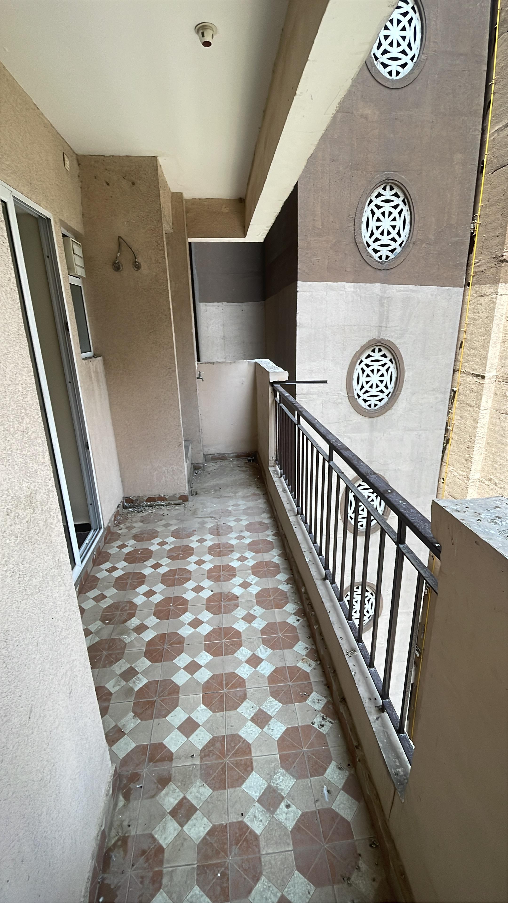 2 BHK Apartment For Rent in Landcraft Golflink Villas