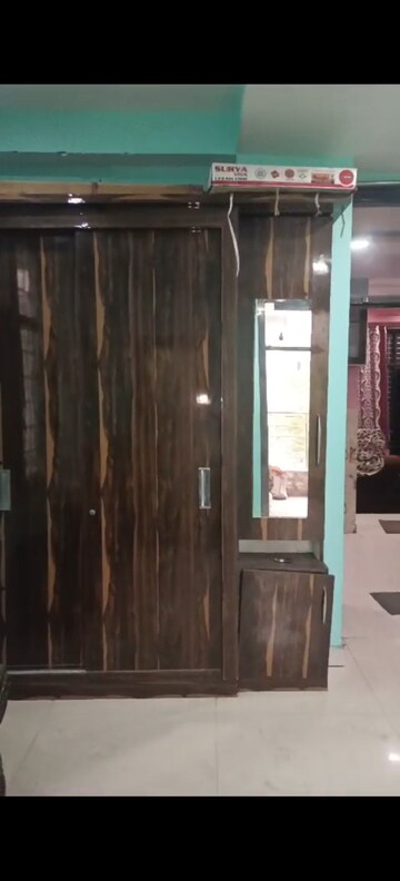 Furnished Amenities in 3 BHK Builder Floor at Gyan Khand I – for Rent