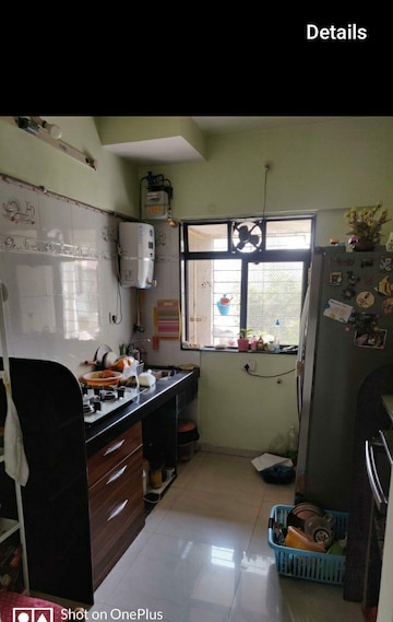 Team Area in 1 BHK Apartment at Pooja Enclave Kandivali, Kandivali West – for Rent