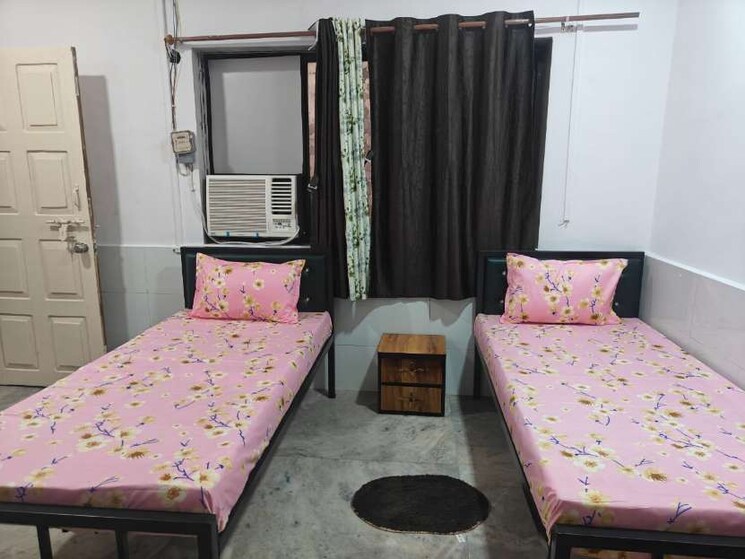 Room, manpada Pg For Boys & Girls In Manpada 8885145