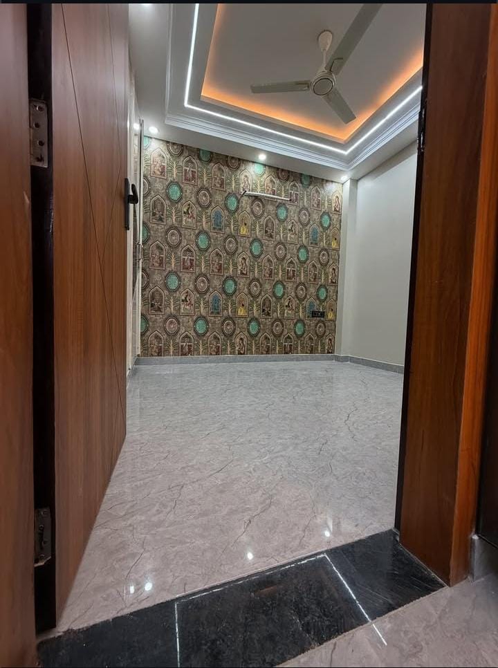 3 BHK + Pooja Room Builder Floor For Sale in Builder Floor