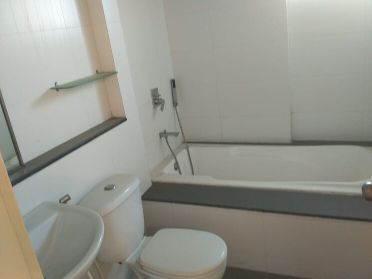 Bathroom, elita-garden-vista 3 Bedroom 1809 Sq.Ft. Apartment In New Town Kolkata 8885196