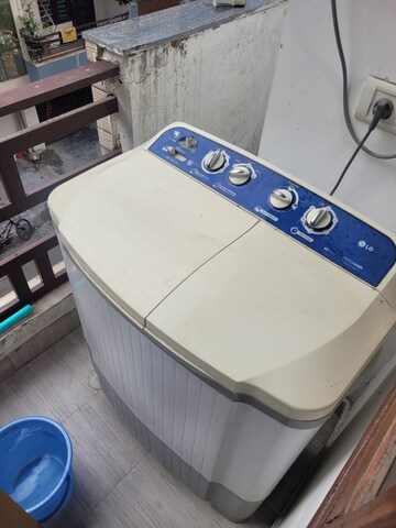 Master Bedroom in 1 BHK Builder Floor at Sahastradhara – for Rent