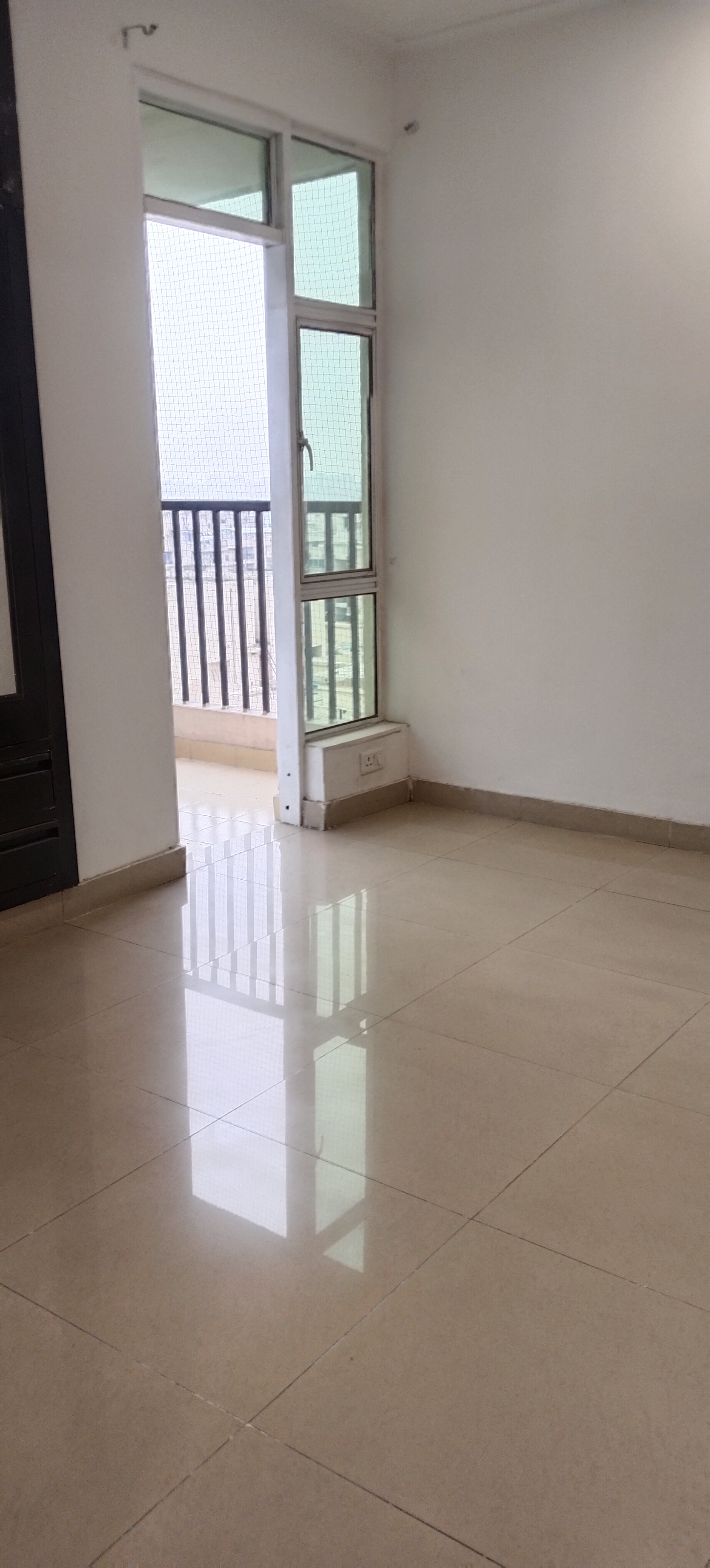 Room, gaur-city-2-14th-avenue 2 Bedroom 955 Sq.Ft. Apartment In Sector 16c Greater Noida Greater Noida 8885244