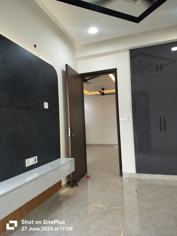Building Lobby in 2 BHK Builder Floor at The Arcade, Pratap Vihar – for Sale