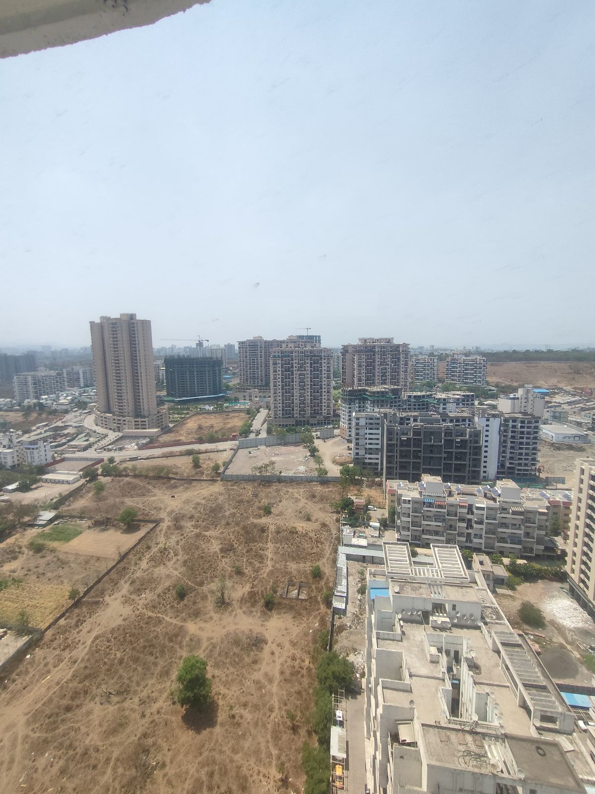 2 BHK Apartment For Sale in Raymond Ten X Vibes